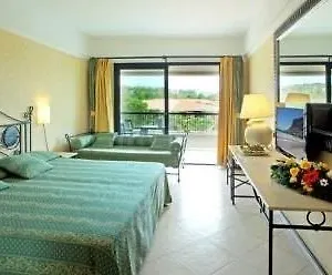 Fiesta Athenee Palace Hotel